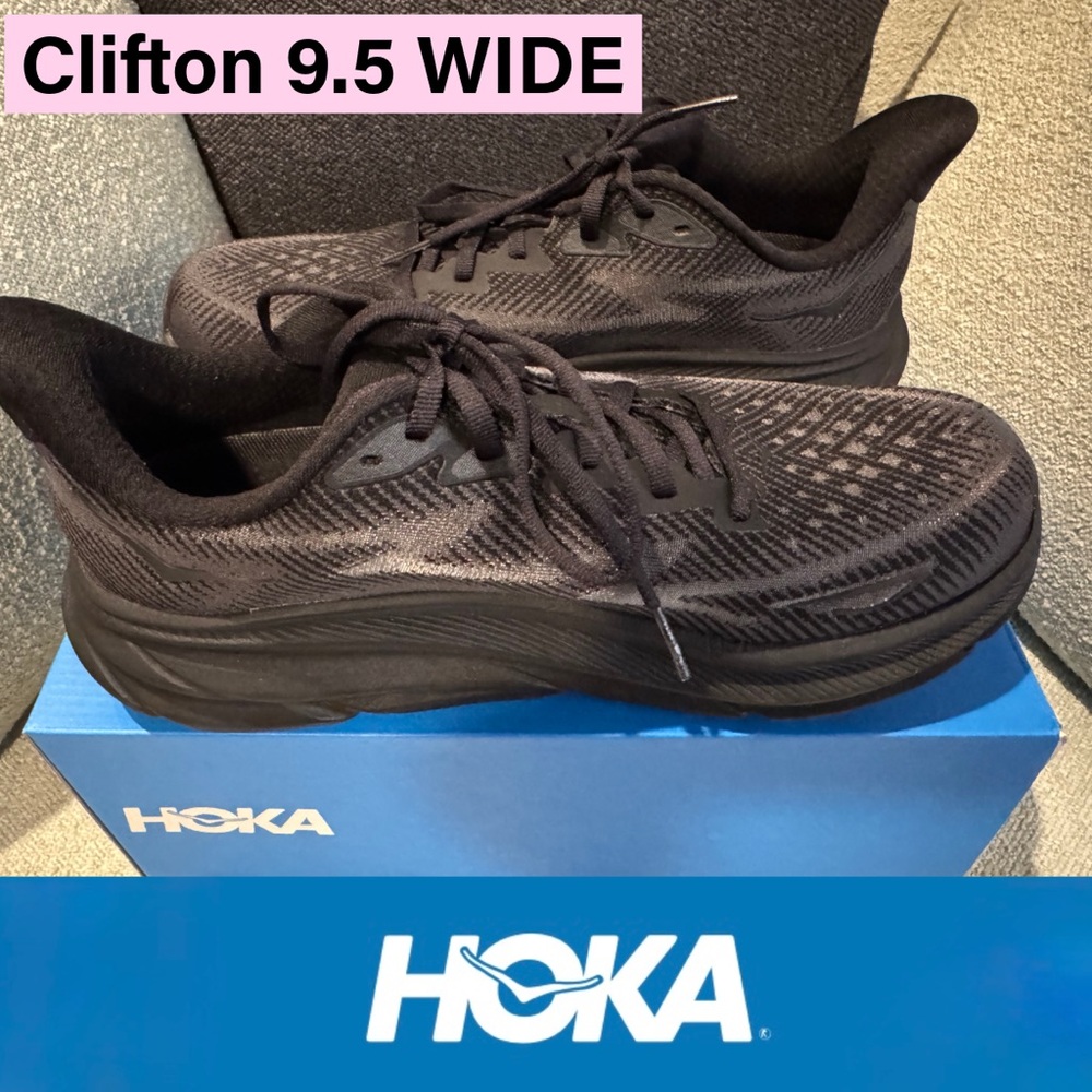 Hoka Clifton 9.5 WIDE Women’s Shoes Sneakers Running Walking EUC 9 Black
